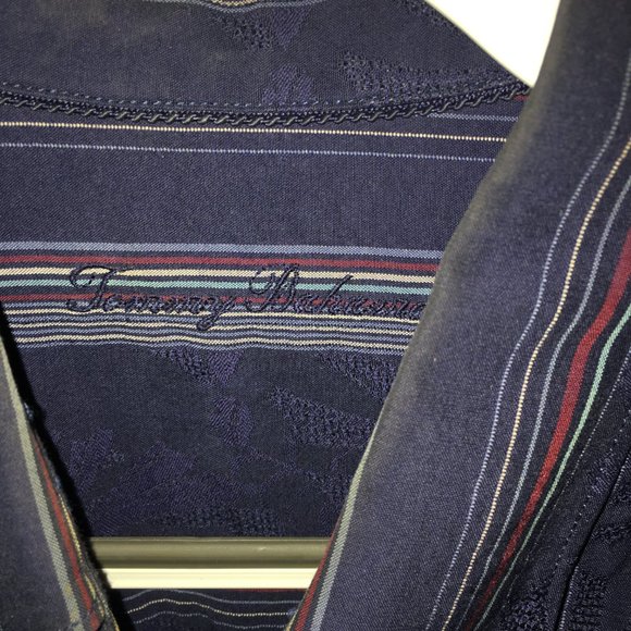 XL Tommy Bahama Button Down Shirt - Picture 2 of 3